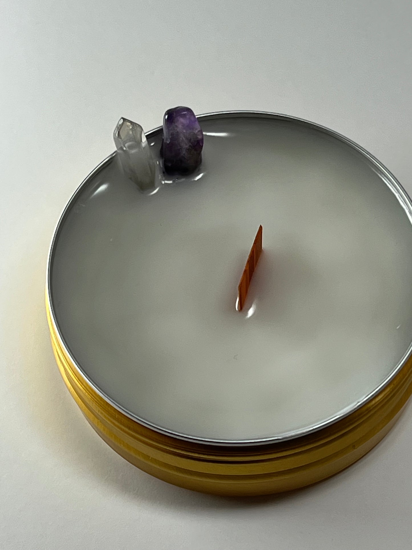 Classic Luxe Tin | 2 oz - Scent No. 4 | Nutmeg Noir | Gold | Clear Quartz + Amethyst