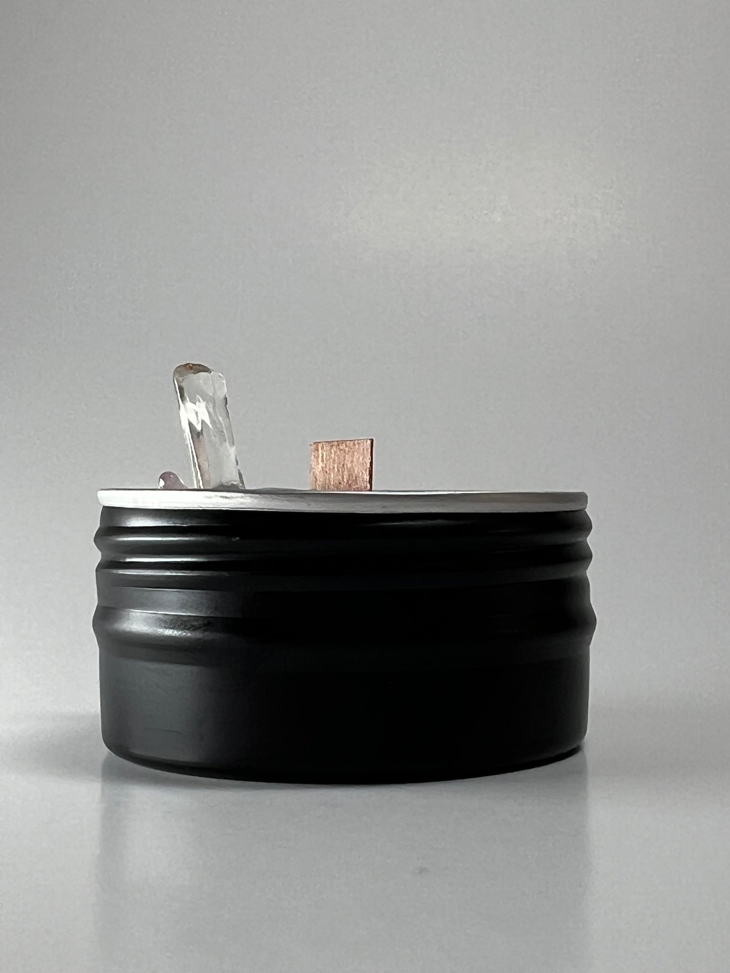Mini Luxe Tin | 1 oz - Scent No. 4 | Nutmeg Noir | Black | Clear Quartz + Rose Quartz + Blue Lace Agate