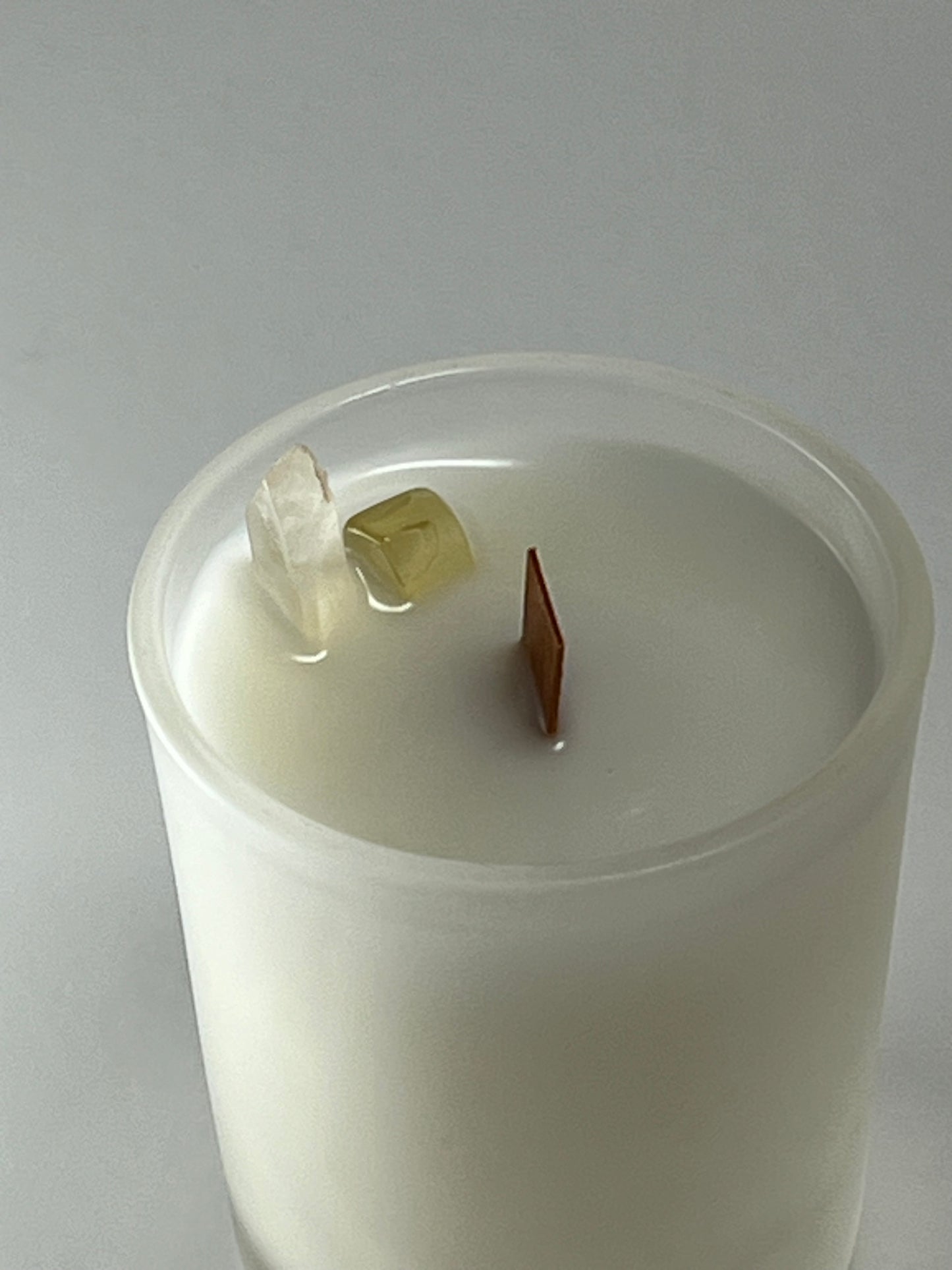 Glass Luxe | 3 oz - Scent No. 4 | Nutmeg Noir | Frosted | Clear Quartz + Citrine