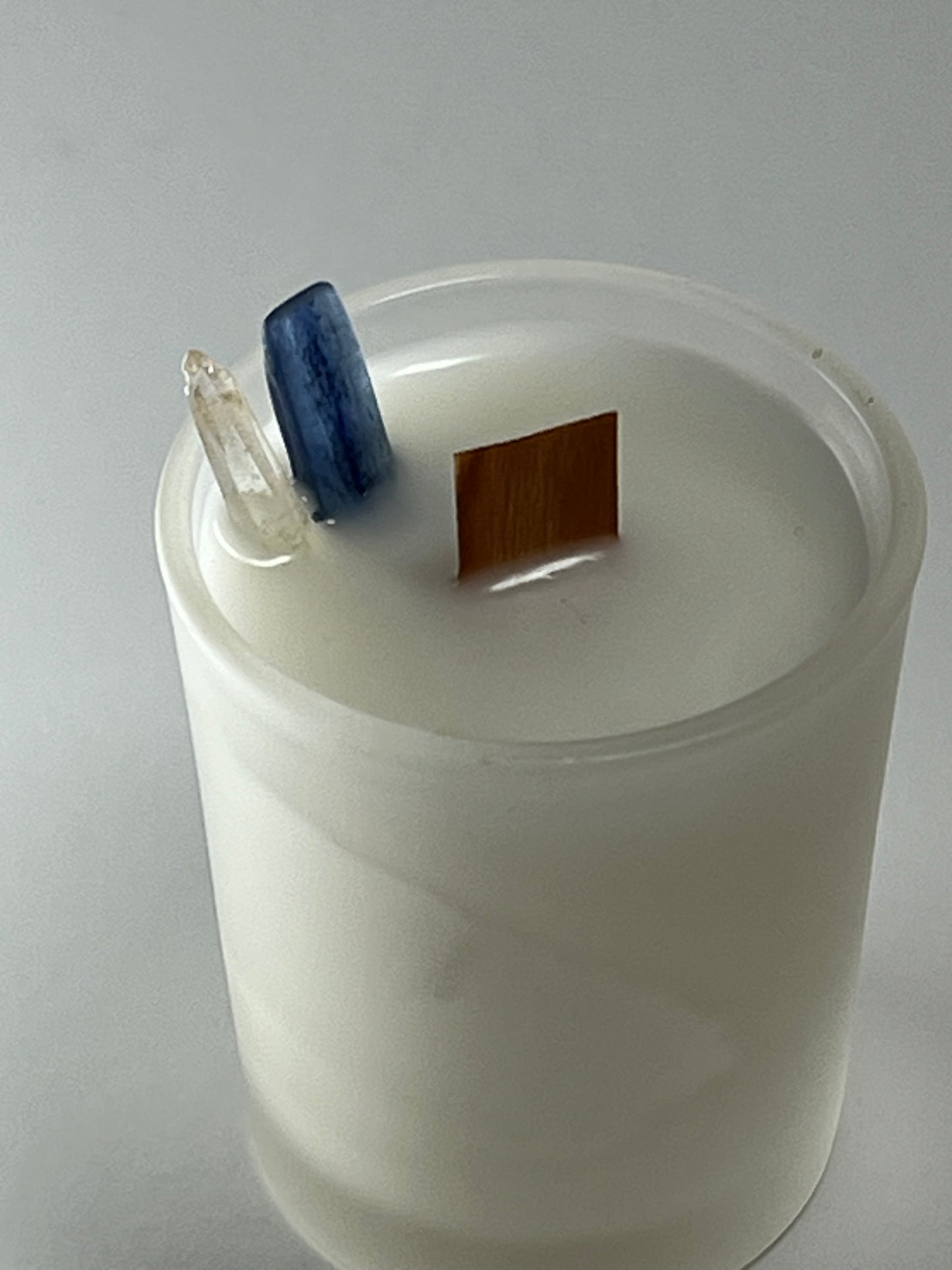 Glass Luxe | 3 oz - Scent No. 4 | Nutmeg Noir | Frosted | Clear Quartz + Lapis Lazuli
