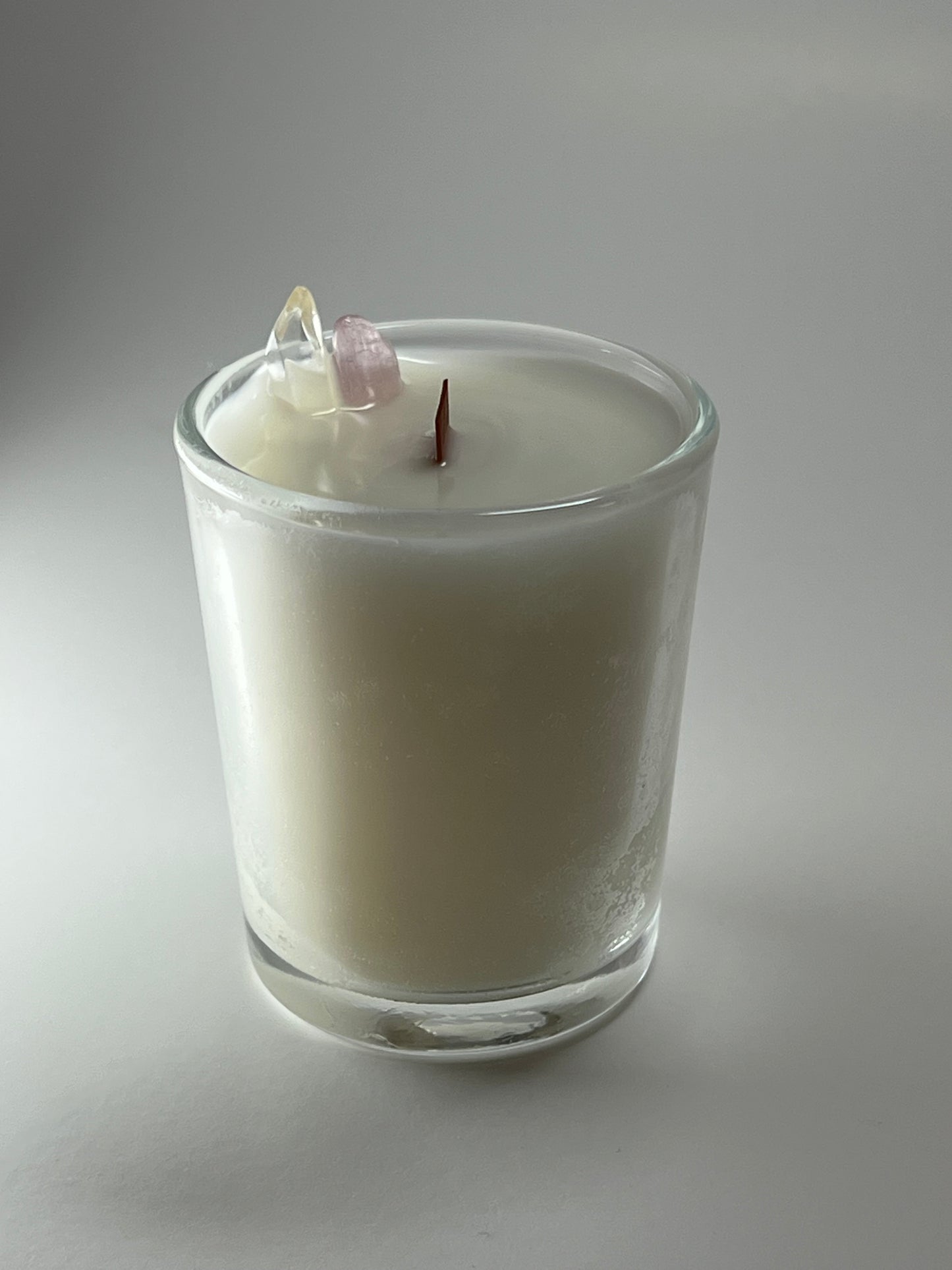 Glass Luxe | 3 oz - Scent No. 4 | Nutmeg Noir | Clear | Clear Quartz + Rose Quartz